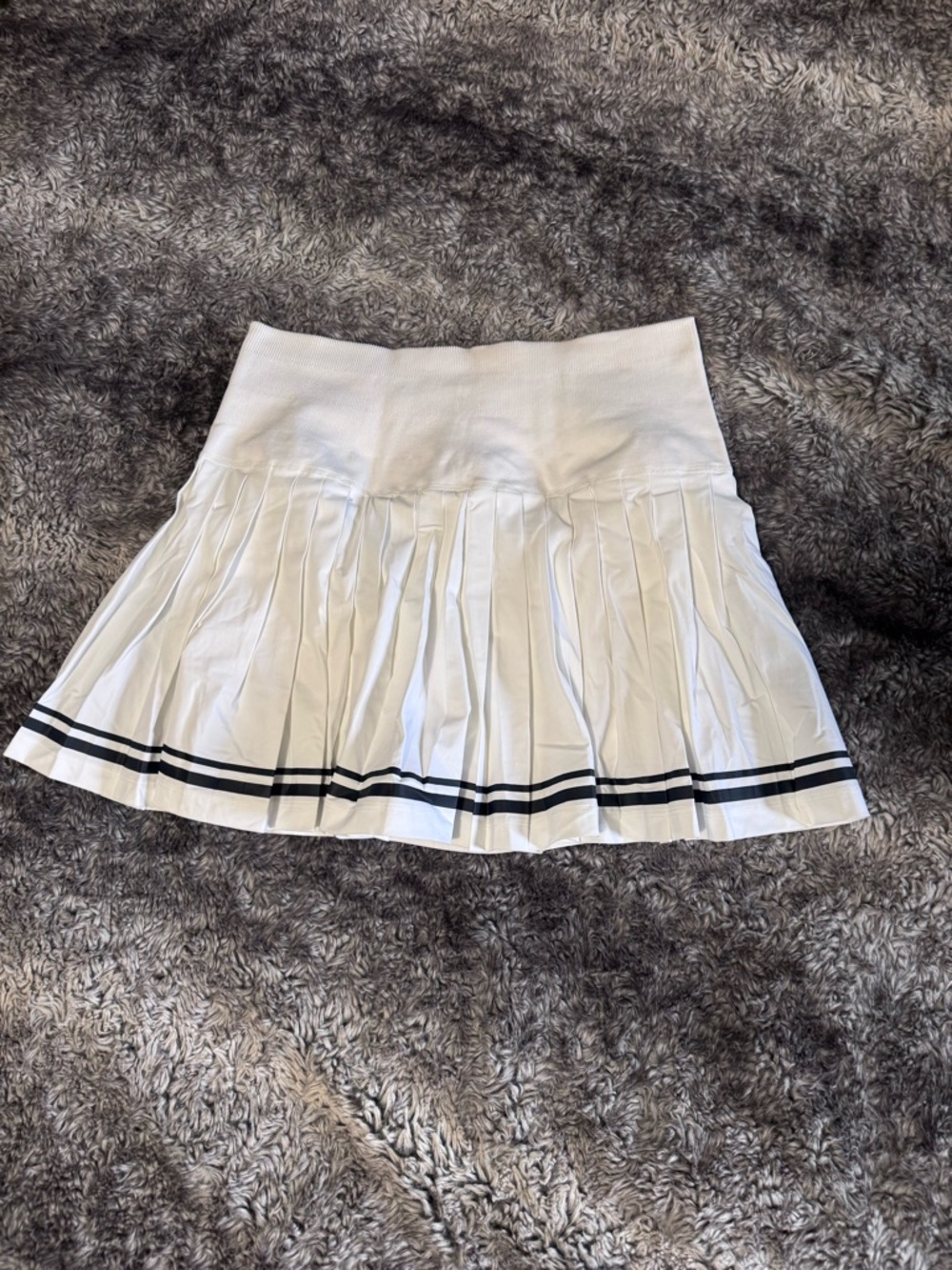 Wilson midtown tennis skirt